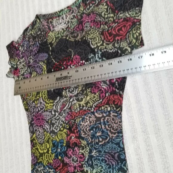 Go Jeans Los Angeles Medium Cap Sleeve Embellished Floral Print Knit Top Casual - Picture 5 of 6